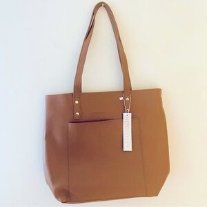 Henny + lev camel vegan leather purse FLAWED